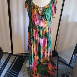 Terra & Sky Vibrant Leaf Print Maxi Dress